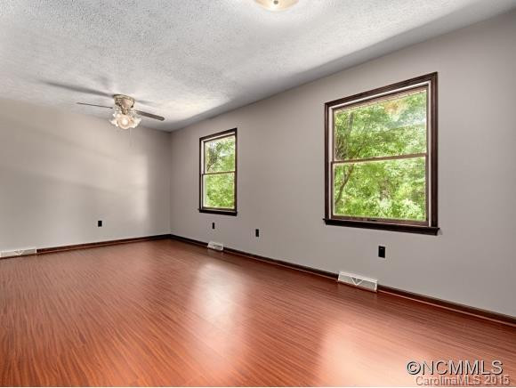 150 BROOKSHIRE RD - Photo 12