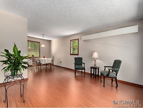 150 BROOKSHIRE RD - Photo 3