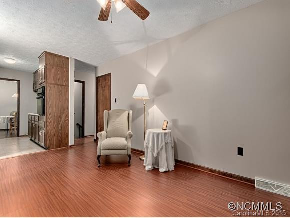150 BROOKSHIRE RD - Photo 8