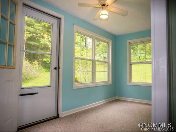 253 BRADLEY STREET - Photo 8