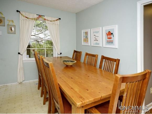 2 REYNOLDA DRIVE - Photo 9