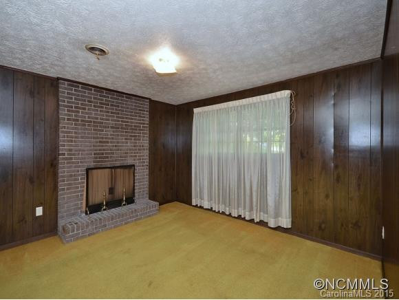 5 CRESTBROOK CT - Photo 2