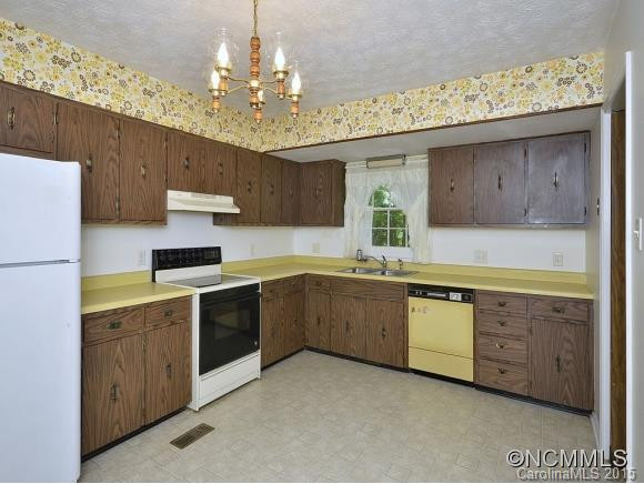 5 CRESTBROOK CT - Photo 5
