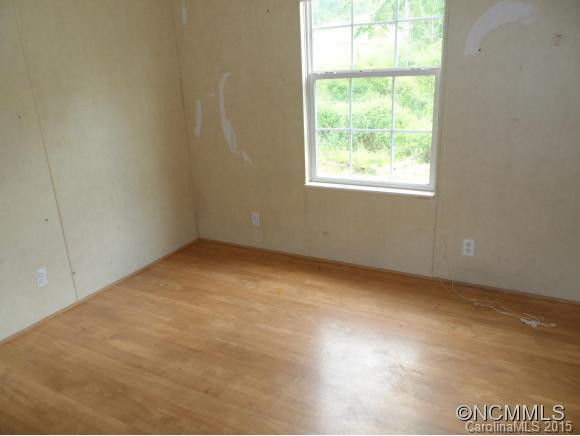 5185 Chapel Hill Road - Photo 7