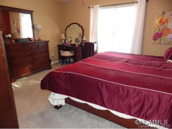 65 Birkshire Way - Photo 12