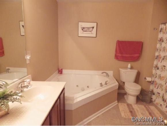 65 Birkshire Way - Photo 13