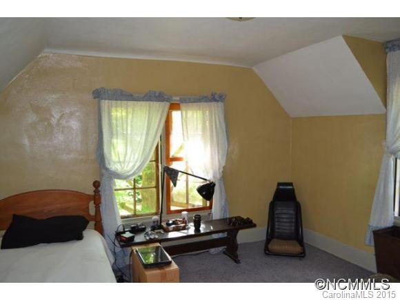 220 Northwest Avenue - Photo 13