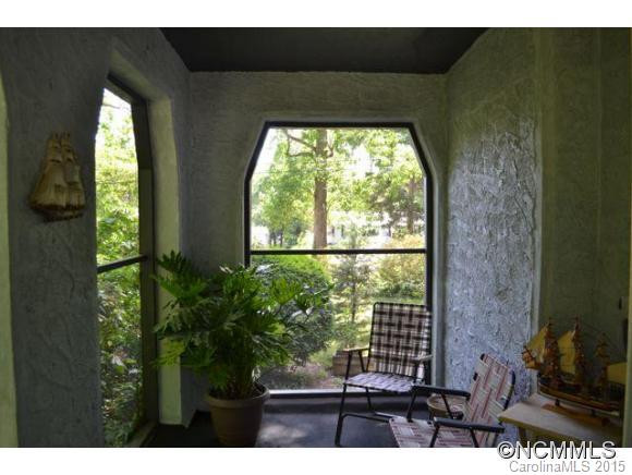 220 Northwest Avenue - Photo 16
