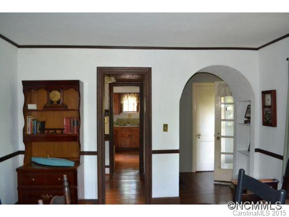 220 Northwest Avenue - Photo 9