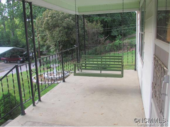 31 Snyder Drive - Photo 2