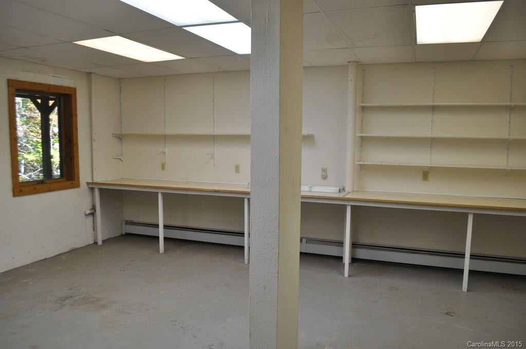 192 Sunnyside Lane - Photo 17