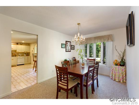404 Greenstone Ln - Photo 5