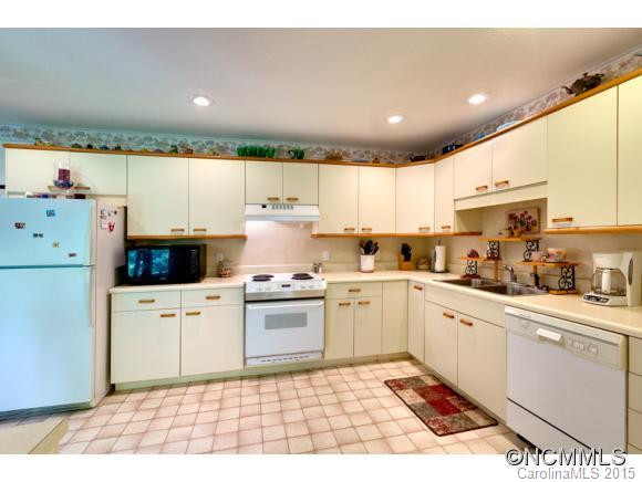 404 Greenstone Ln - Photo 7