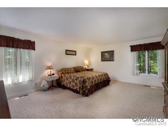 404 Greenstone Ln - Photo 9
