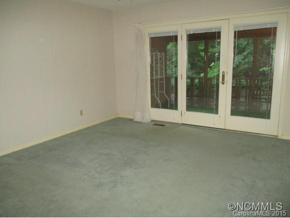 306 Laurel Oak Ln - Photo 13
