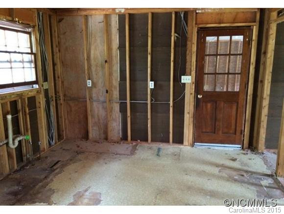 244 Greenbriar - Photo 4