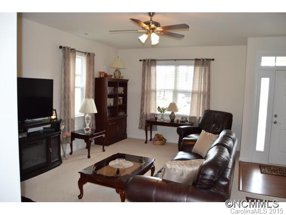 83 Foxtail Ct. - Photo 7