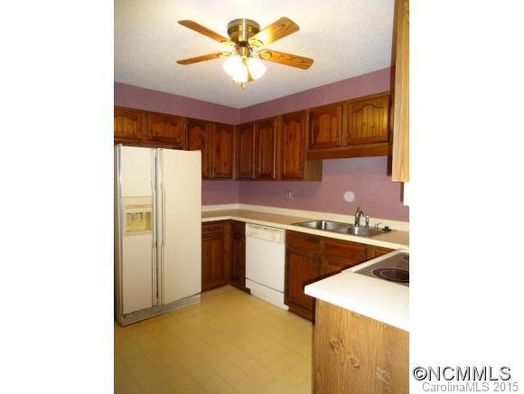 38 PENCROSS CIRCLE - Photo 4