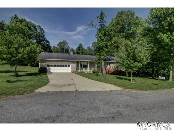3 N Foothills Dr.