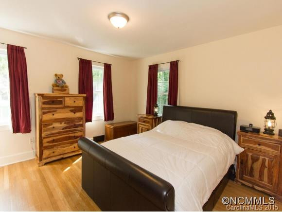 146 Linden Street - Photo 12