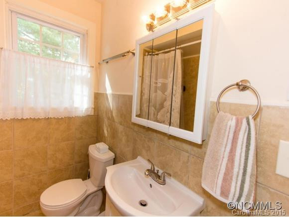 146 Linden Street - Photo 15