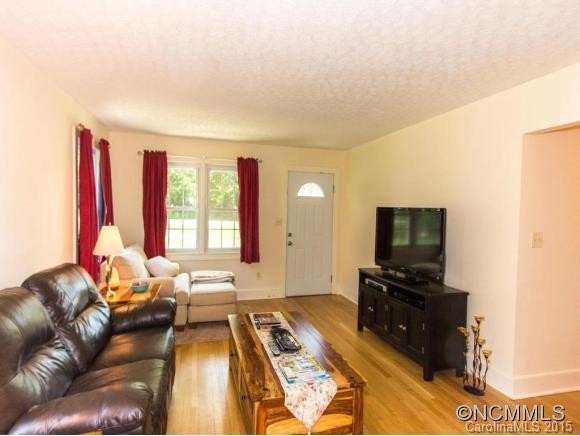 146 Linden Street - Photo 3