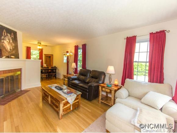 146 Linden Street - Photo 4
