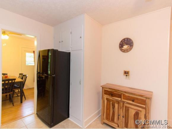 146 Linden Street - Photo 9