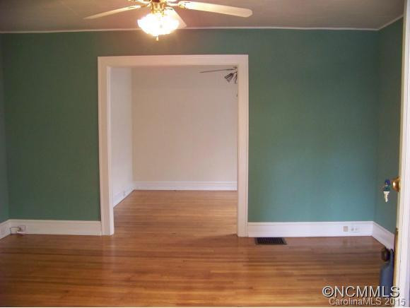 33 Vance Crescent - Photo 4