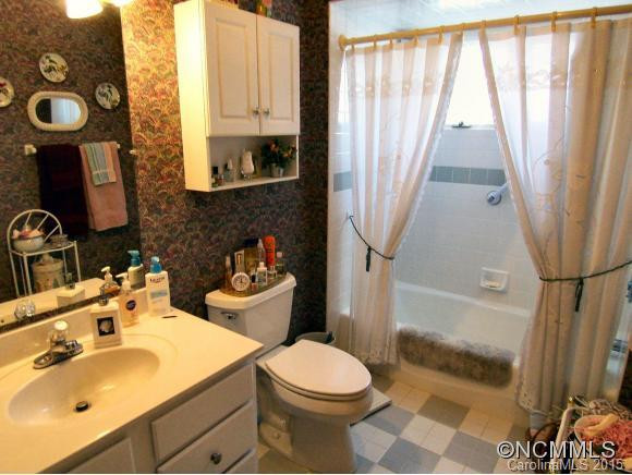 1012 Saddlebrook Drive - Photo 14