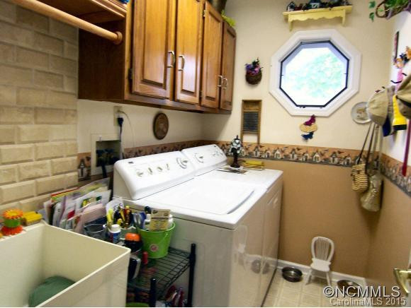 1012 Saddlebrook Drive - Photo 16