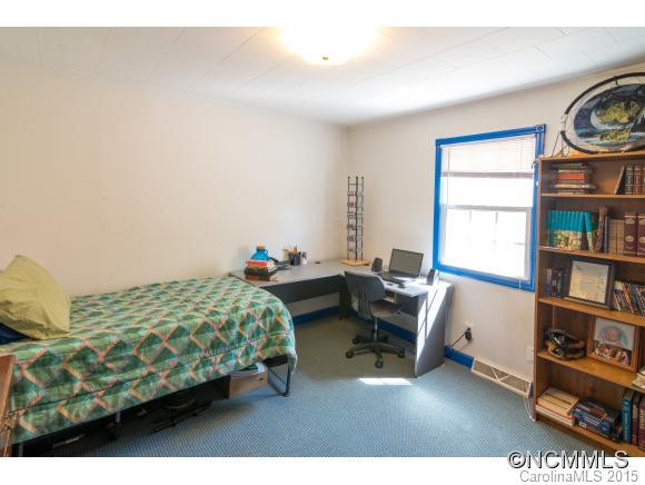 218 Varden Pl - Photo 15