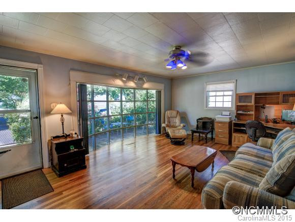 218 Varden Pl - Photo 5