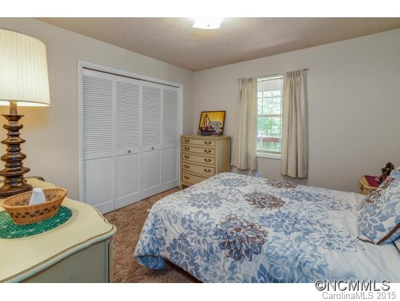 153 Wendy Lane - Photo 11