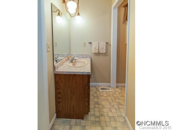 153 Wendy Lane - Photo 14