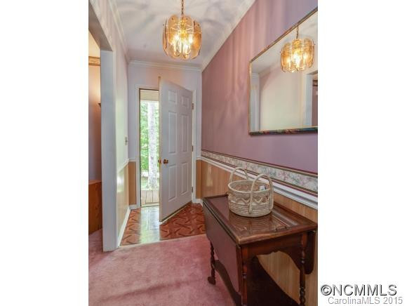 153 Wendy Lane - Photo 3