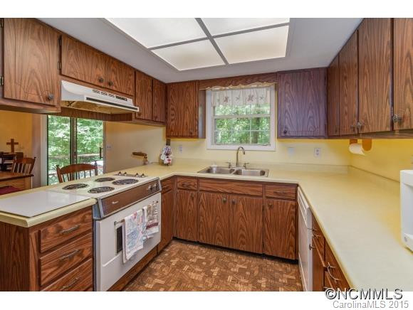 153 Wendy Lane - Photo 7
