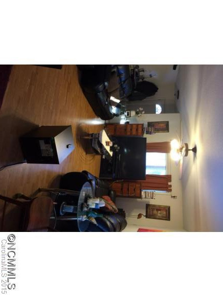 694 Mountain Road - Photo 2
