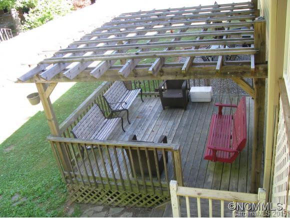 694 Mountain Road - Photo 24