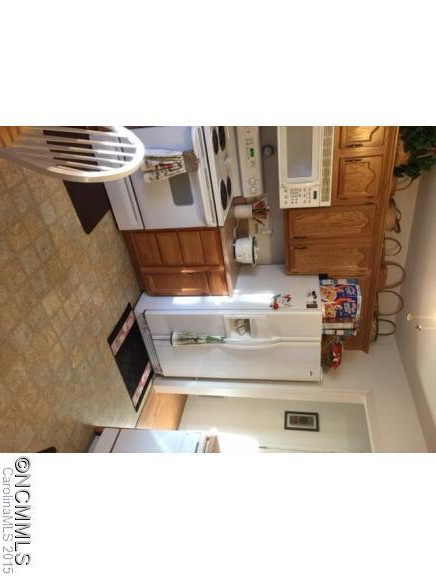694 Mountain Road - Photo 5