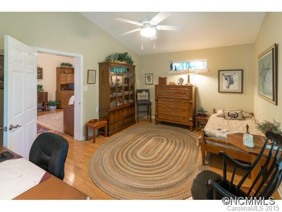 16 Woodlands Drive - Photo 19