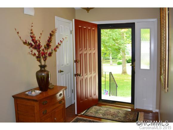 21 Hunters Lane - Photo 2
