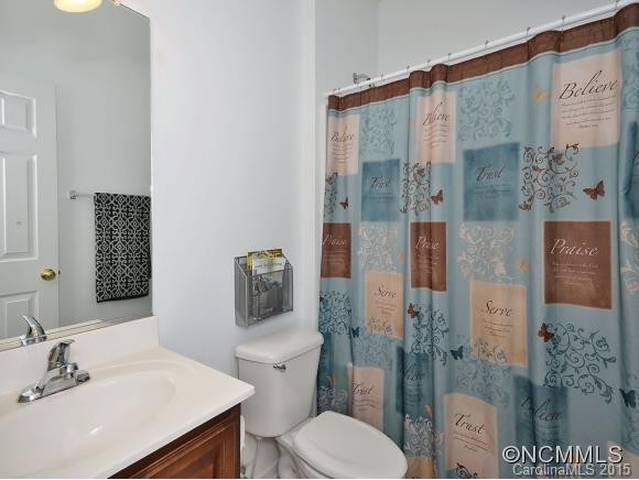 130 WOODFERN ROAD - Photo 14
