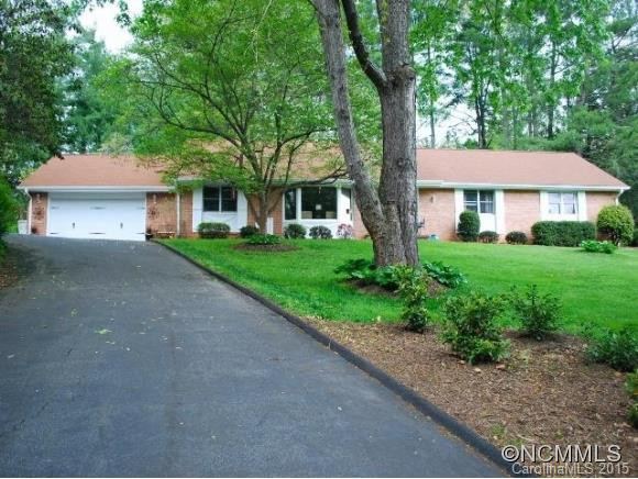109 Huntington Ct