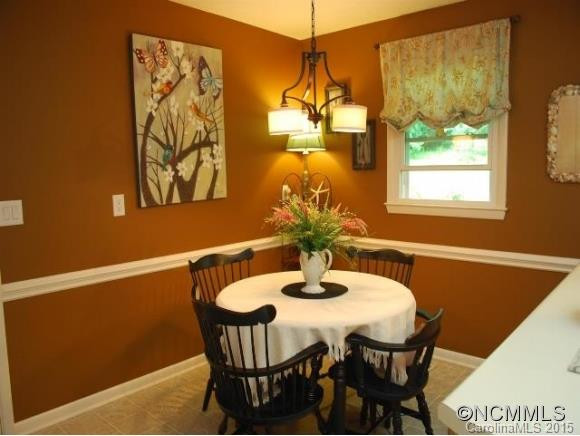 109 Huntington Ct - Photo 9