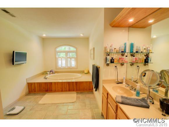 44 Leatherwood Drive - Photo 19