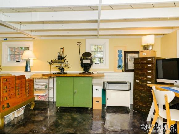 69 Woodward Avenue - Photo 18
