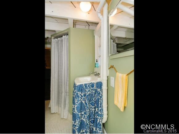 69 Woodward Avenue - Photo 19