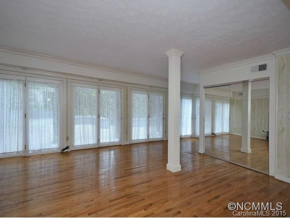 155 APPLE LANE - Photo 13