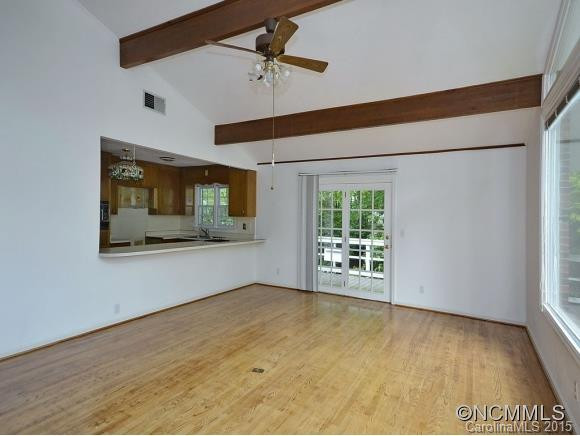 155 APPLE LANE - Photo 7